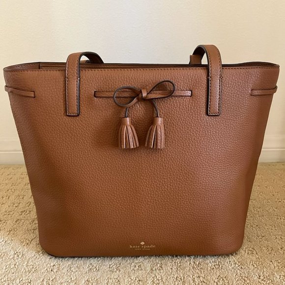 kate spade Handbags - Kate Spade Brown Pebbled Leather Tote with Tassel Bow